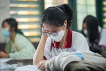 Thu truong GD&DT neu nguyen nhan thi sinh diem cao van truot dai hoc hinh anh