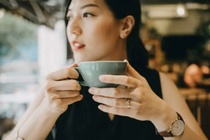 7 loi khuyen giup giam trieu chung met moi khi 'cai' caffeine hinh anh