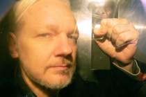 Thụy Điển mở lại vụ án nhà sáng lập WikiLeaks bị cáo buộc hiếp dâm
