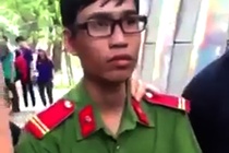 Tam giu nguoi gia canh sat gay roi o Sai Gon hinh anh