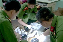 2 thi thể trong khối bê tông ở Bình Dương là nam giới