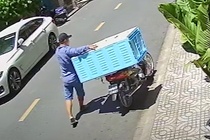 Nữ sinh ở TP.HCM bị trộm tủ đồ chứa nhiều giấy tờ