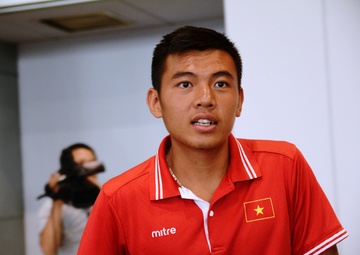 Ly Hoang Nam quyet vo dich giai Men’s Futures tren san nha hinh anh