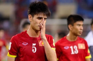 Tuyen Viet Nam tut 3 bac tren bang xep hang FIFA hinh anh