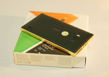 5 trieu dong mot lan ma vang Lumia 930 tai Ha Noi hinh anh