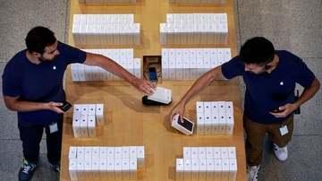 Apple lap ky luc ban 78 trieu iPhone trong mot quy hinh anh