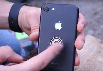 Bien iPhone 7 thanh chiec Fidget Spinner dat nhat the gioi hinh anh