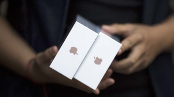 Mac chi trich, iPhone se thong tri thi truong 10 nam nua hinh anh
