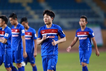 CLB Han Quoc an tuong truoc tai chuyen bong cua Xuan Truong hinh anh