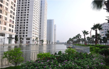 Vincom Mega Mall Times City: San sang cho ngay khai truong hinh anh