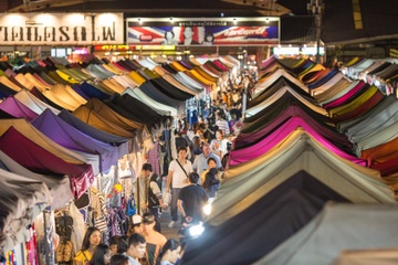 Nhung cho dem doc dao o Thai Lan hinh anh