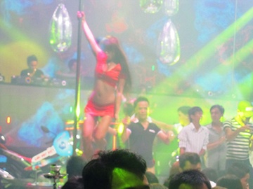 Nhung con duong sa chan vao ma tuy cua vu nu hinh anh