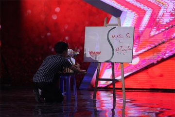 Hoai Linh gay soc khi dac cach thi sinh vao ban ket hinh anh