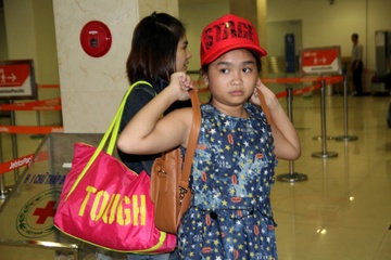 Thien Nhan chuc bat khoc khi chia tay Cam Ly hinh anh