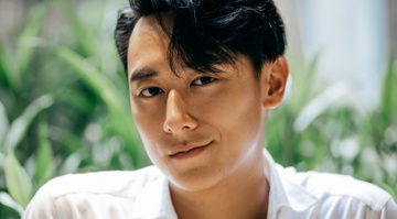 Rocker Nguyen: 'Bo ngoai tai nhung loi che bai Glee Vietnam' hinh anh