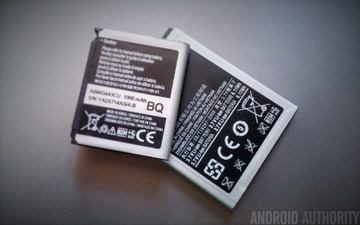 6 quan niem sai lam ve pin cua smartphone hinh anh