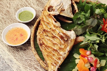 Nhung dac san khong the bo lo khi toi Nha Trang hinh anh