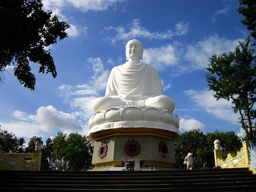 Nhung dia danh nhat dinh phai ghe khi den Nha Trang hinh anh