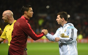 Ronaldo: ‘Toi va Messi la dong luc cua nhau’ hinh anh