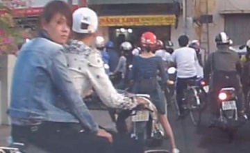 Doi tinh nhan cuop giat lam co gai nga truoc dau oto hinh anh