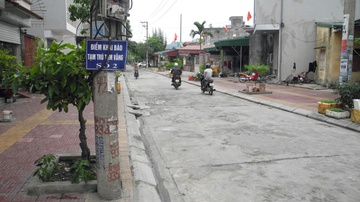 Mot nguoi chet, mot bi thuong nghi do cong an truy duoi hinh anh