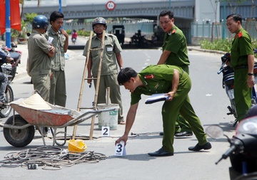 Doat mang nguoi khi giup anh di doi quyen nuoi con hinh anh