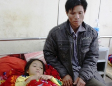 So GD-DT Nghe An yeu cau xu ly vu thay giao danh tro hinh anh