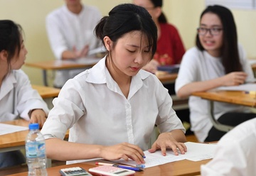 De thi THPT quoc gia 2018 tang so cau hoi phan hoa hinh anh
