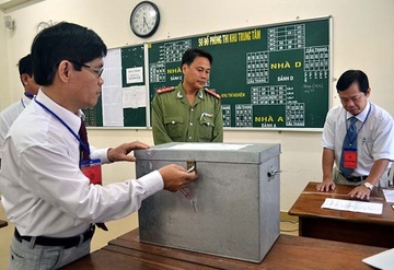 Thi THPT quoc gia tai Ha Noi: De thi duoc bao ve nhu the nao? hinh anh