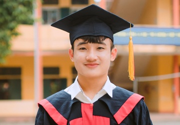 Nam sinh dat 9,75 diem Ngu van bat mi bi quyet '4 nhieu' hinh anh