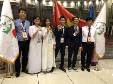Viet Nam gianh 3 huy chuong vang Olympic Sinh hoc quoc te hinh anh