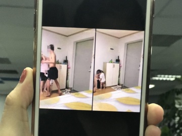 'Be 2 tuoi dang thuong khi phai chung kien bo Han danh da man me Viet' hinh anh