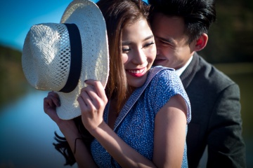Luong The Thanh, Thuy Diem chup anh ky niem mot nam ngay cuoi hinh anh