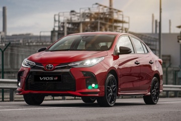 Toyota Vios GR-S doi 2021 duoc ra mat tai Malaysia hinh anh