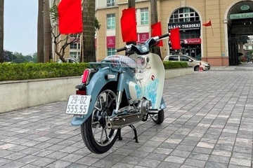 Honda Super Cub C125 bien so dep duoc rao ban gia gan 400 trieu dong hinh anh