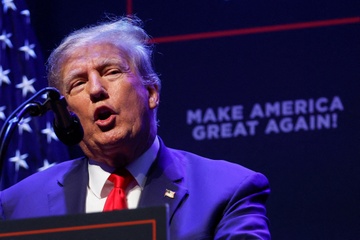 Ong Trump goi, nguoi ung ho khong tra loi hinh anh