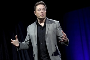 Elon Musk lay lai ngoi giau nhat the gioi hinh anh