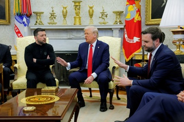 Tranh cai Trump - Zelensky la dieu co the du bao truoc? hinh anh