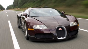 15 nam truoc, ong hoang toc do Bugatti Veyron lap ky luc dau tien hinh anh