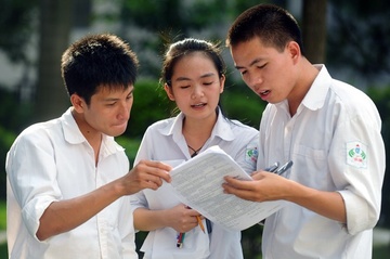 Cong bo chinh thuc lich thi dai hoc, cao dang 2014 hinh anh