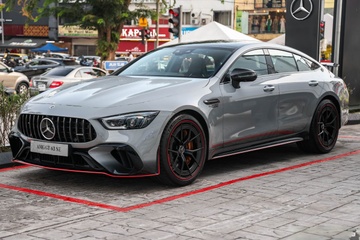 Can canh Mercedes-AMG GT 63 S E Performance F1 Edition hinh anh