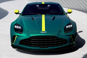 Sieu xe Aston Martin Vantage AMV24 Edition san xuat gioi han 24 chiec hinh anh