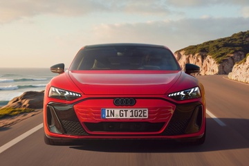Audi e-tron GT có thêm phiên bản 'giá mềm' từ 122.000 USD