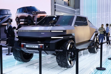 Chi tiet ban tai dien Trung Quoc lay cam hung tu Tesla Cybertruck hinh anh