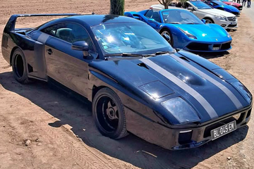 Sieu xe Ferrari F40 'gia re' chi voi 17.300 USD hinh anh