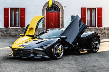 Co hoi cuoi cung cho ai muon so huu sieu xe Ferrari Daytona SP3 hinh anh