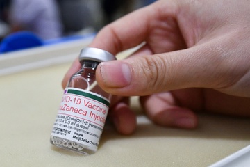 TP.HCM nhan them 600.000 lieu vaccine AstraZeneca sang 9/8 hinh anh