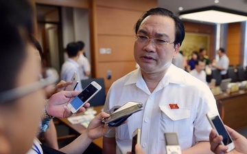 Ong Dao Vinh Thuan phai xin loi nhan vien Vietnam Airlines hinh anh