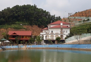 Thanh tra biet phu cua gia dinh em trai Bi thu Yen Bai hinh anh