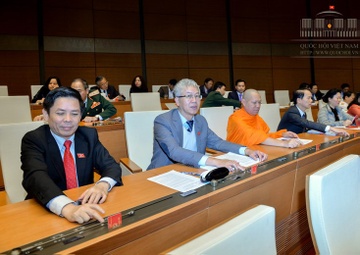 Quoc hoi yeu cau giam lanh dao cap pho hinh anh